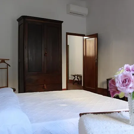 Apartament Short Lets *